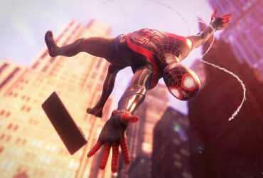 Grafici di vendita nel Regno Unito: Spider-Man: Miles Morales è l'eroe di PS5, ma non può prendere F1 2021