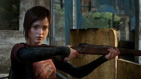 Il modello del personaggio di Ellie riflette più da vicino la sua apparizione in The Last of Us 2. Anche la profondità di campo è stata migliorata, mentre le trame sullo sfondo e l'illuminazione generale sono più realistiche.