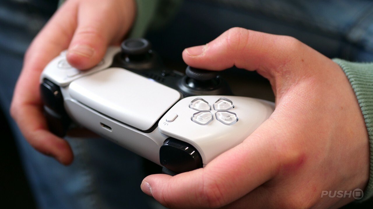 Rumour: Sony annuncerà un controller Premium Pro per PS5
