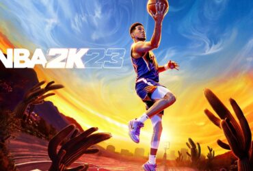 La guardia tiratrice dei Phoenix Suns Devin Booker è la star della copertina di NBA 2K23