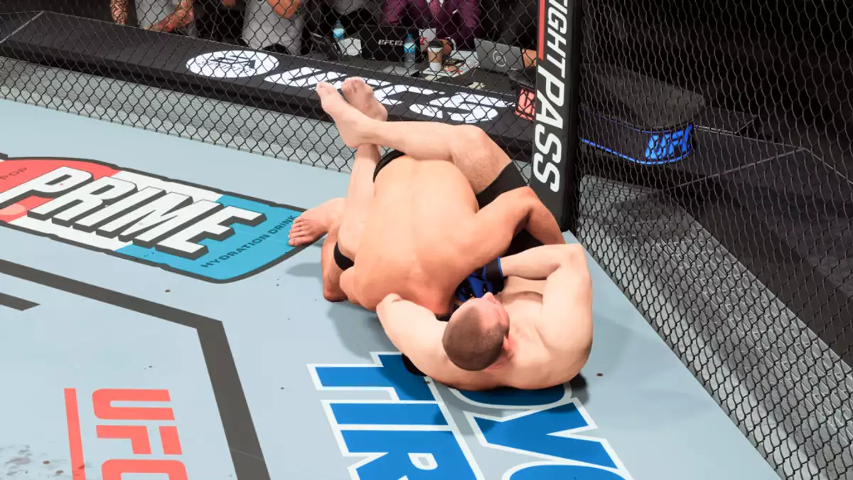 UFC 5 Submission Tips to Escape, Counter, Slam & Submit Your Opponent
